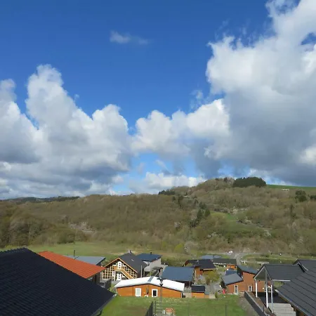 Ueberm Rehbach * Rieden (Mayen-Koblenz)